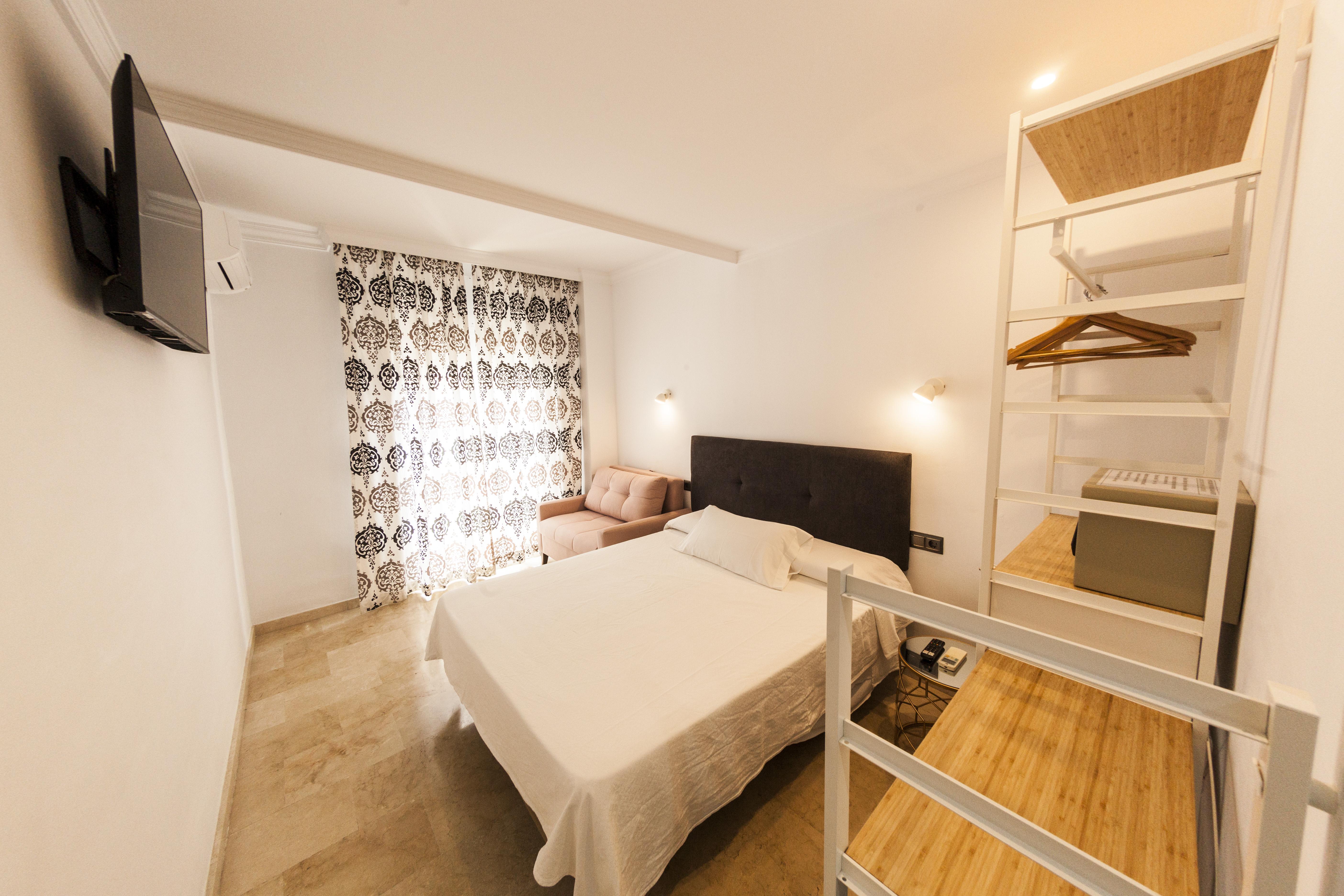 Abril Nerja Hotel Ngoại thất bức ảnh