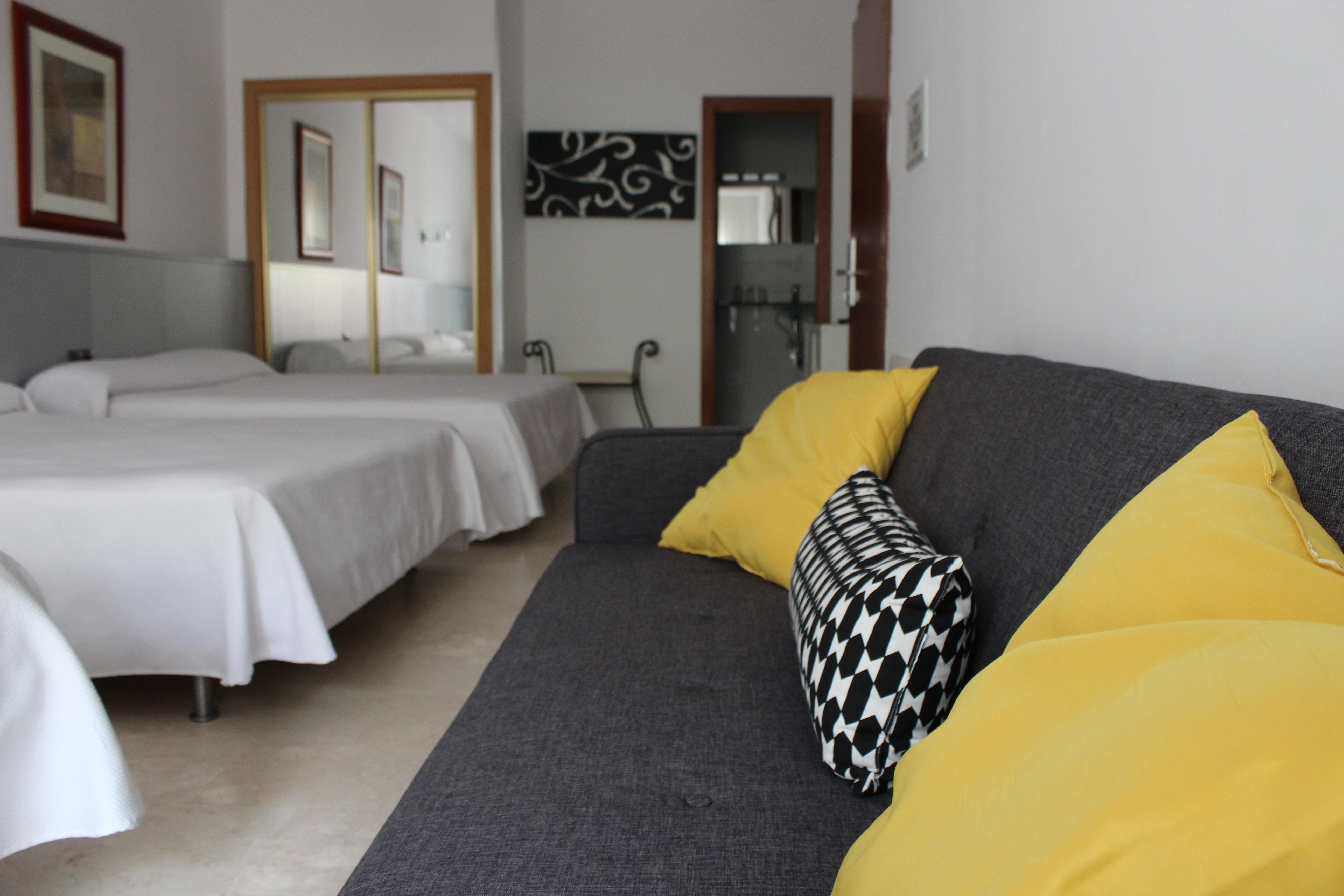 Abril Nerja Hotel Ngoại thất bức ảnh