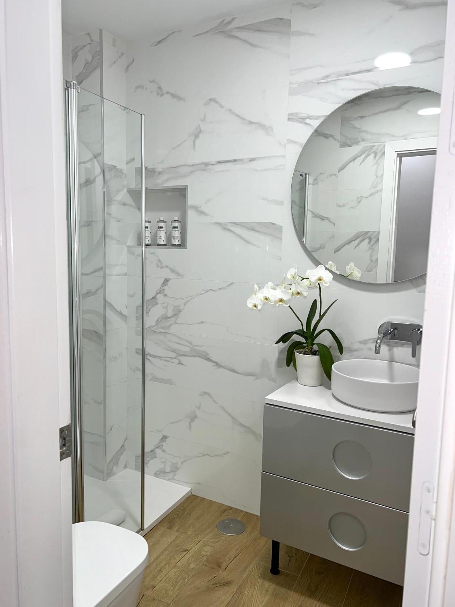 Abril Nerja Hotel Ngoại thất bức ảnh