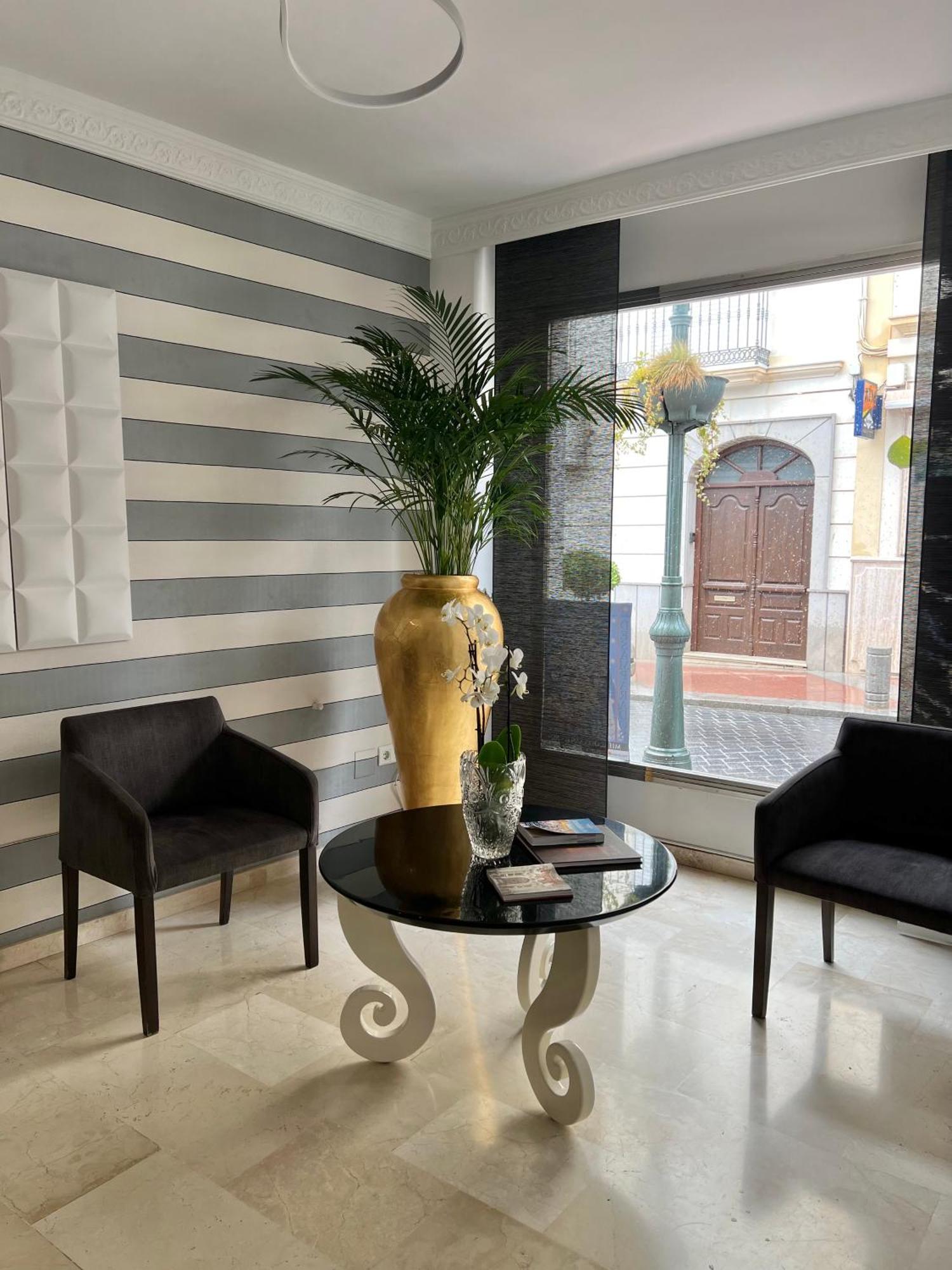 Abril Nerja Hotel Ngoại thất bức ảnh